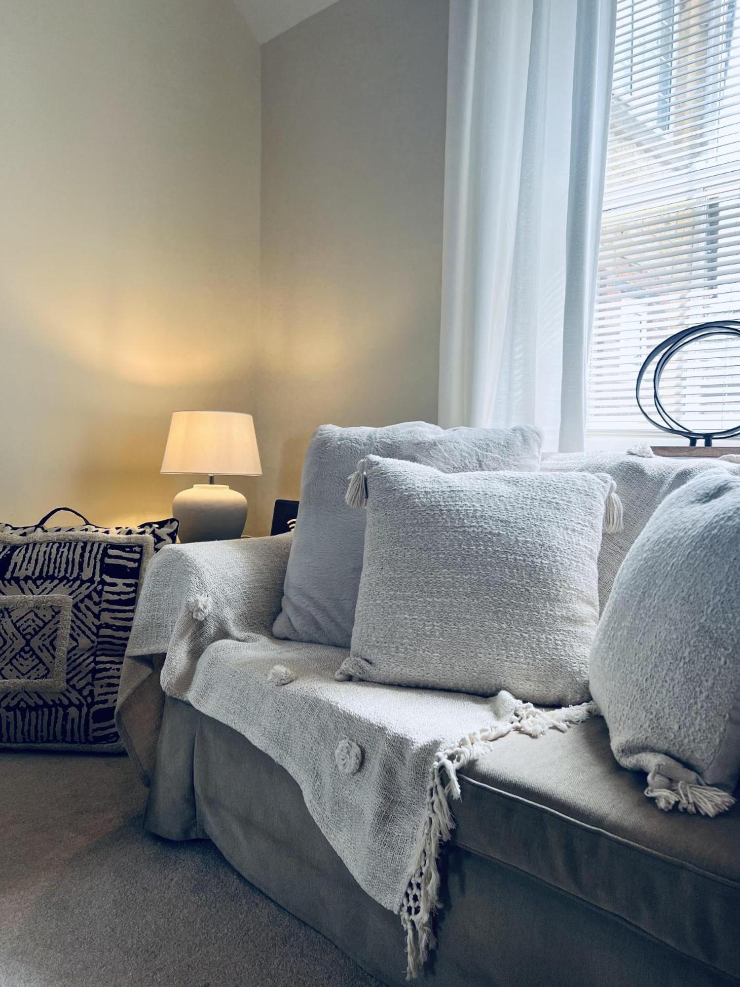 Immaculate 1-Bed Cottage In Moreton In Marsh Екстериор снимка